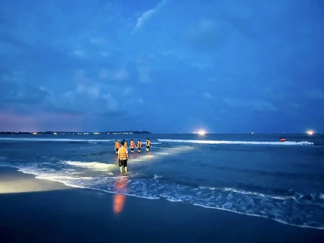 Tắm biển Mỹ Khê, một thanh niên đuối nước tử vong-1