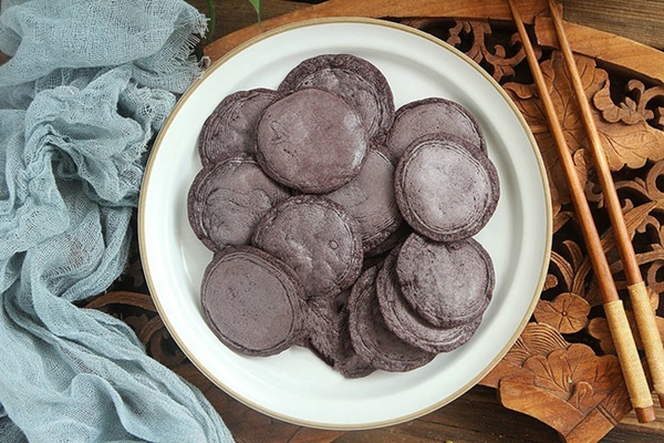 Món bánh ăn sáng được Tôn Lệ ưa thích, giúp nữ diễn viên giữ được vẻ trẻ trung rạng ngời ở tuổi 41-8