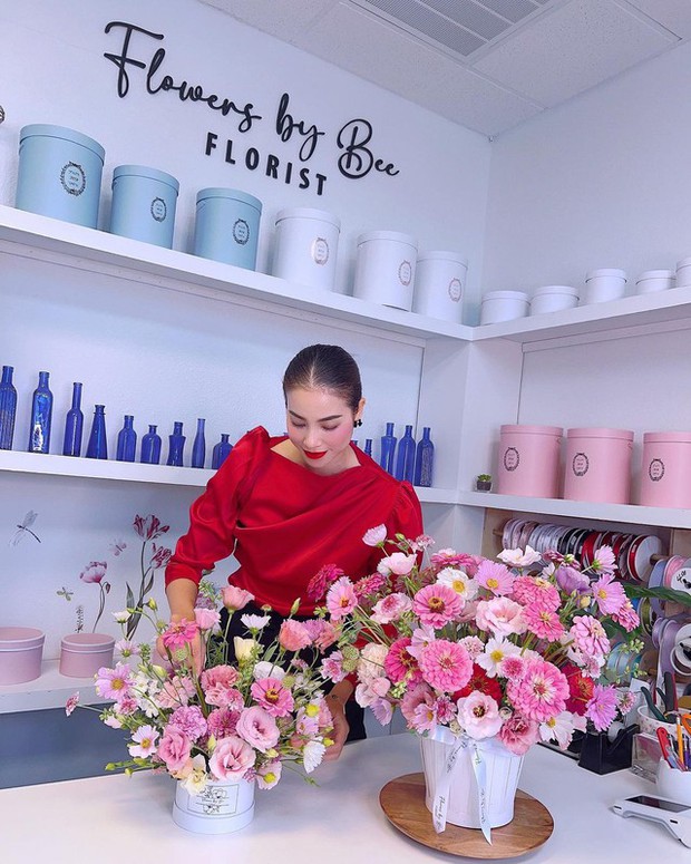 Nhan sắc Hoa hậu Phạm Hương thay đổi sau khi sinh con: Diện mạo hiện tại giản dị, khác hẳn ngày xưa-6