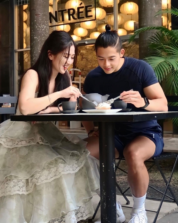 Cam thường check” Trí Thịt Bòa và bạn gái tiểu thư, visual có còn đỉnh như trên mạng?-5