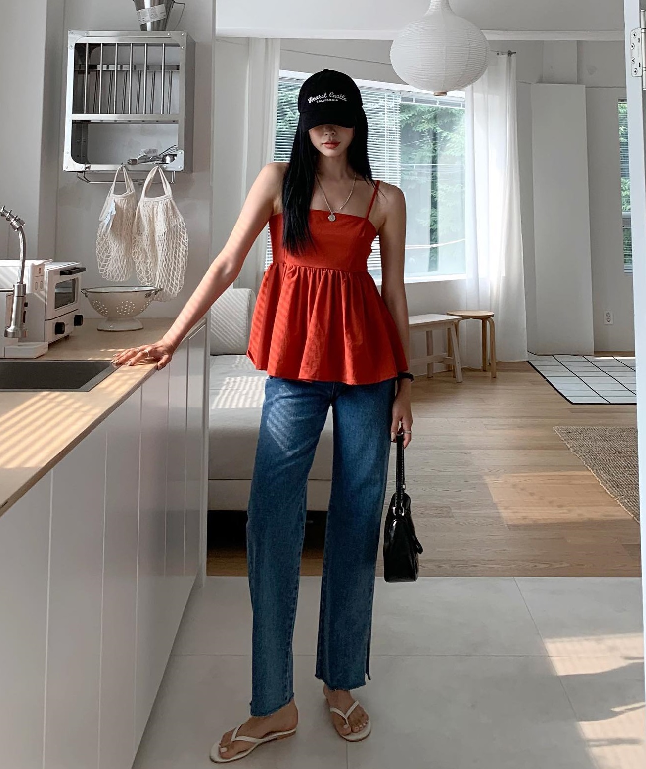 9 cách mặc trang phục màu đỏ sang trọng, không bị sến-7