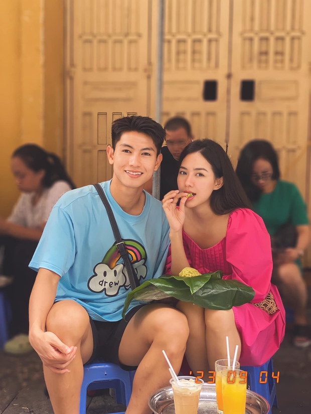 Tiền vệ tuyển Việt Nam công khai khoá môi bạn gái xinh đẹp, khẳng định chủ quyền-1