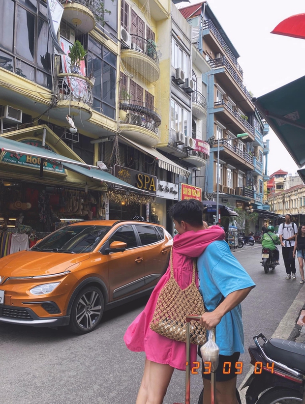 Tiền vệ tuyển Việt Nam công khai khoá môi bạn gái xinh đẹp, khẳng định chủ quyền-4