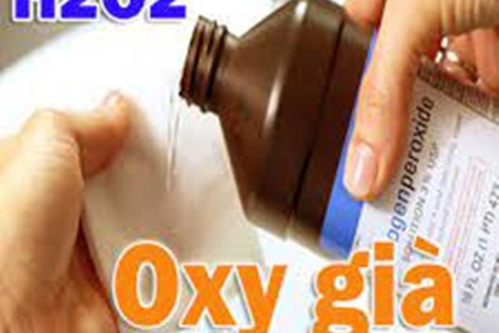 Những công dụng bất ngờ của nước oxy già