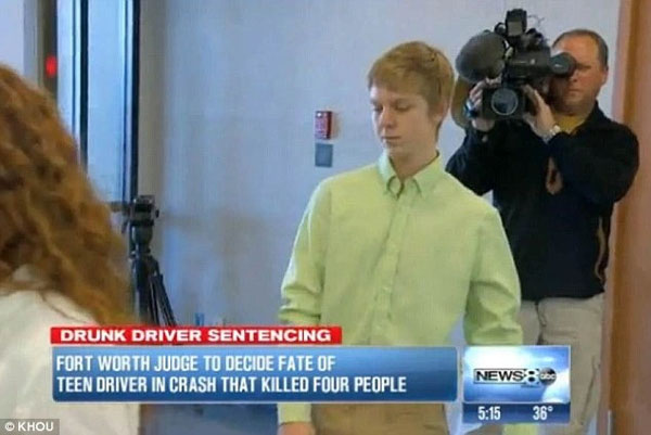 Dư luận Mỹ từng phẫn nộ vì cậu ấm hư hỏng lái xe tông chết 4 người, thoát tù nhờ bệnh con nhà giàu-5