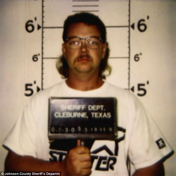 Dư luận Mỹ từng phẫn nộ vì cậu ấm hư hỏng lái xe tông chết 4 người, thoát tù nhờ bệnh con nhà giàu-6