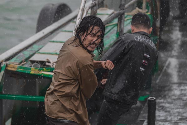 Đầy cảnh nóng, bạo lực, Biệt Dược Đen có hợp chiếu sóng quốc gia?-3