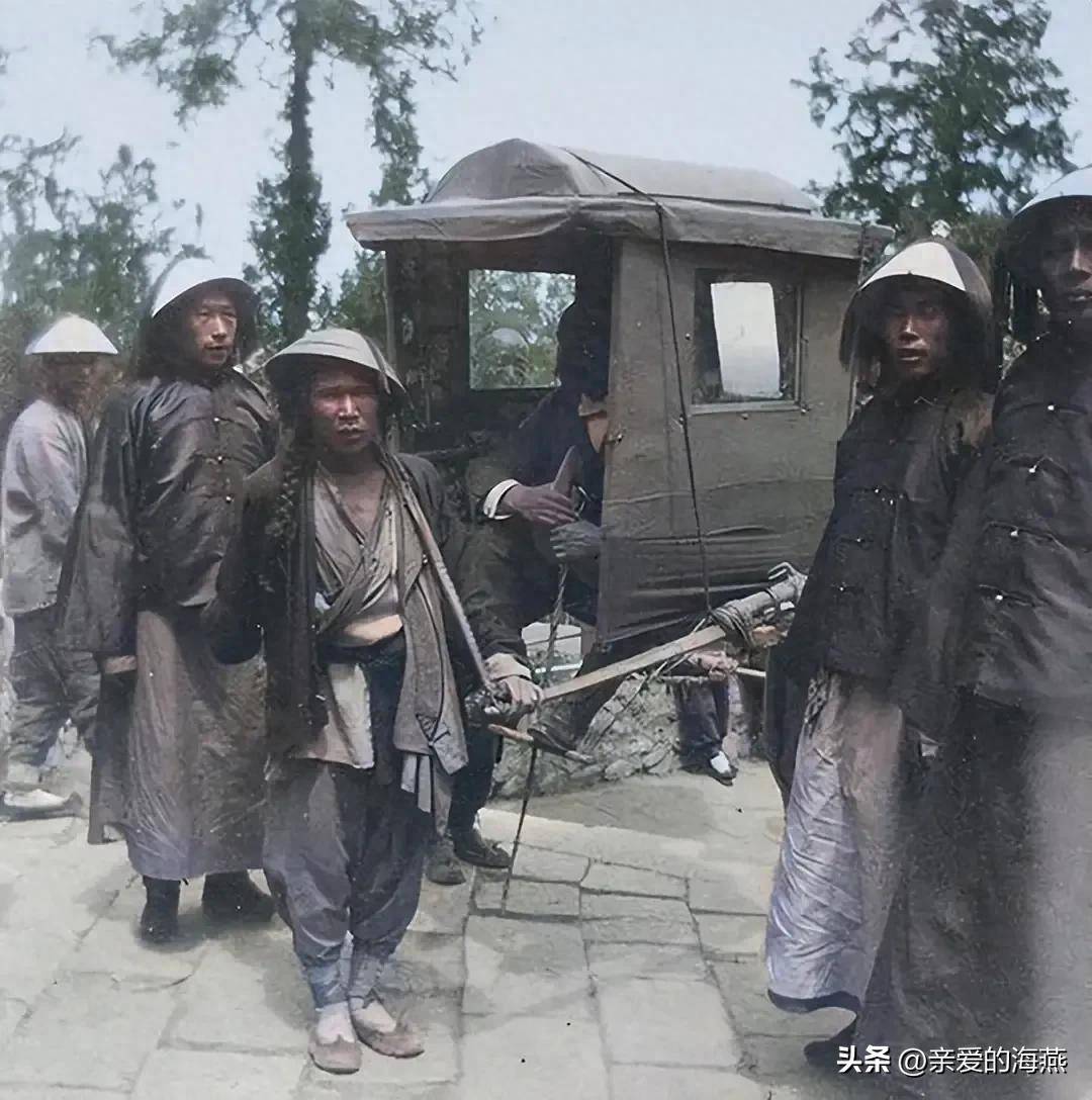 Loạt ảnh hiếm thời nhà Thanh: Từ Hi Thái hậu làm việc hiếm thấy giữa chốn đông người-7