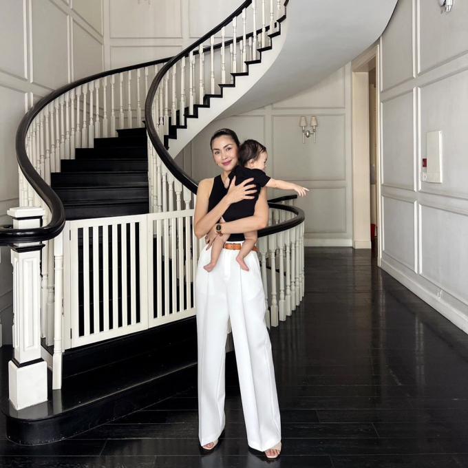 Hà Tăng và những lần diện style tổng tài: Thanh lịch, sang chảnh, nhìn thôi cũng đủ thấy sự quyền lực nhà hào môn-11