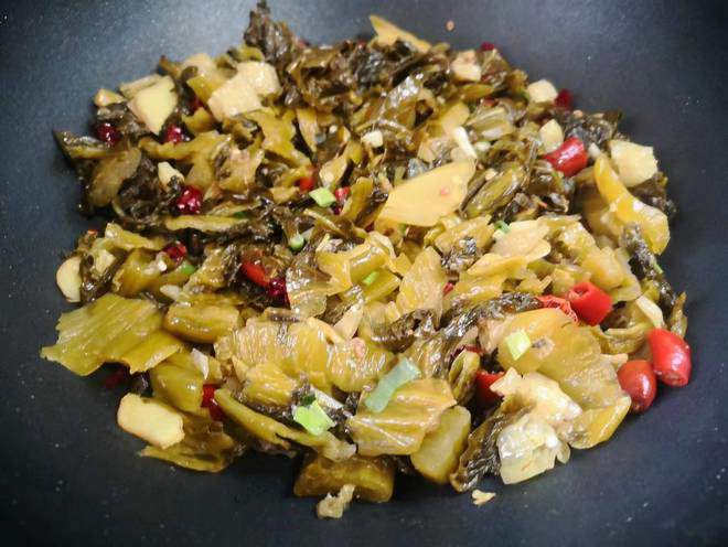 Loại rau giá tiền tính theo bát, vừa ngon rẻ lại tốt cho tiêu hóa, đem nấu với cá được món cực ngon-7