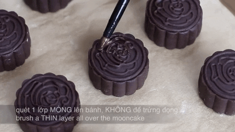 Mách bạn công thức làm bánh trung thu nhân tiramisu cực lạ miệng-4