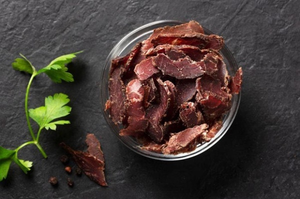 3 thứ bác sĩ tim mạch không bao giờ ăn, mà ăn 5 thứ này mỗi ngày-2