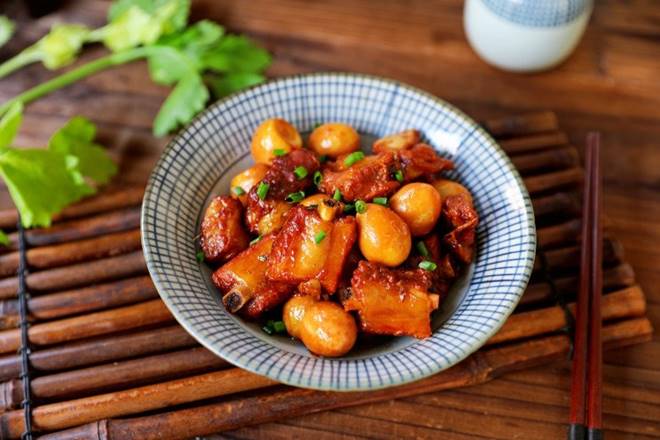 Sườn kho không đã ngon, cho thêm quả bé tí dinh dưỡng gấp 3-4 lần trứng gà lại được món ăn với cơm siêu bổ-9