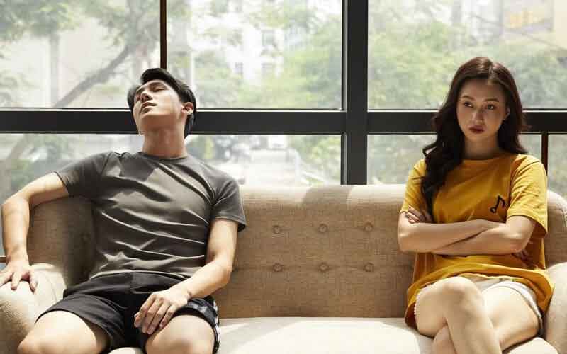 Chồng khó chịu mỗi khi tôi xin tiền chữa bệnh-1