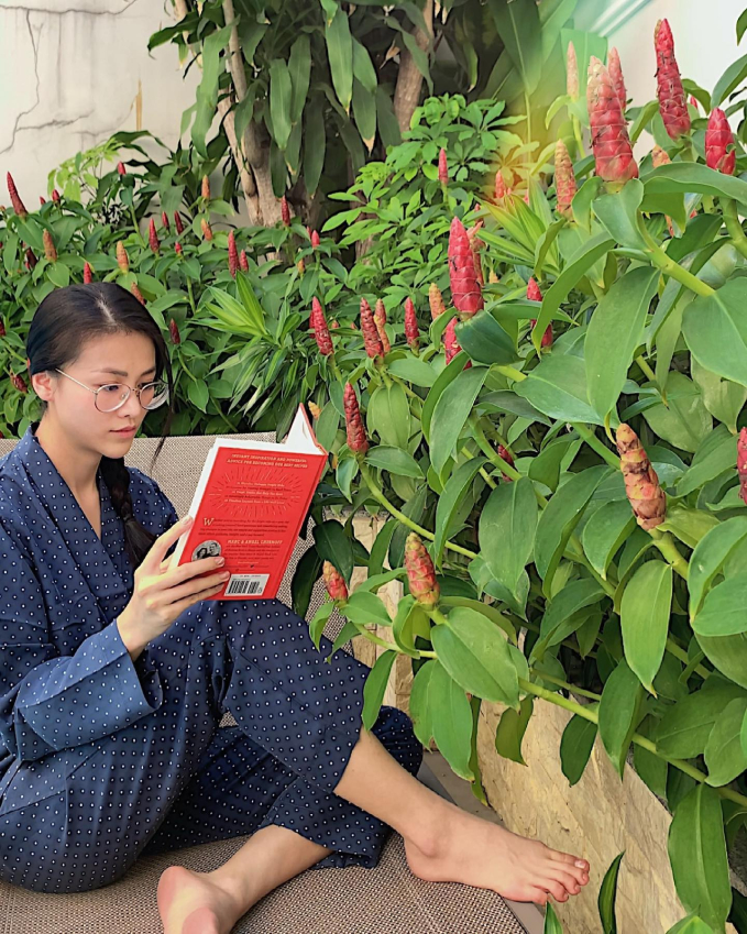 Bên trong biệt thự khu nhà giàu quận 2 của Hoa hậu Phương Khánh: Vườn cây xanh um, cứ ngồi vào là có ảnh đẹp-9