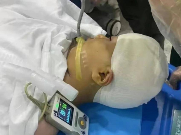 Nữ sinh lớp 4 bị thầy giáo dùng thước tác động vật lý đến mức vỡ hộp sọ, thái độ của hung thủ sau đó càng gây phẫn nộ hơn-4