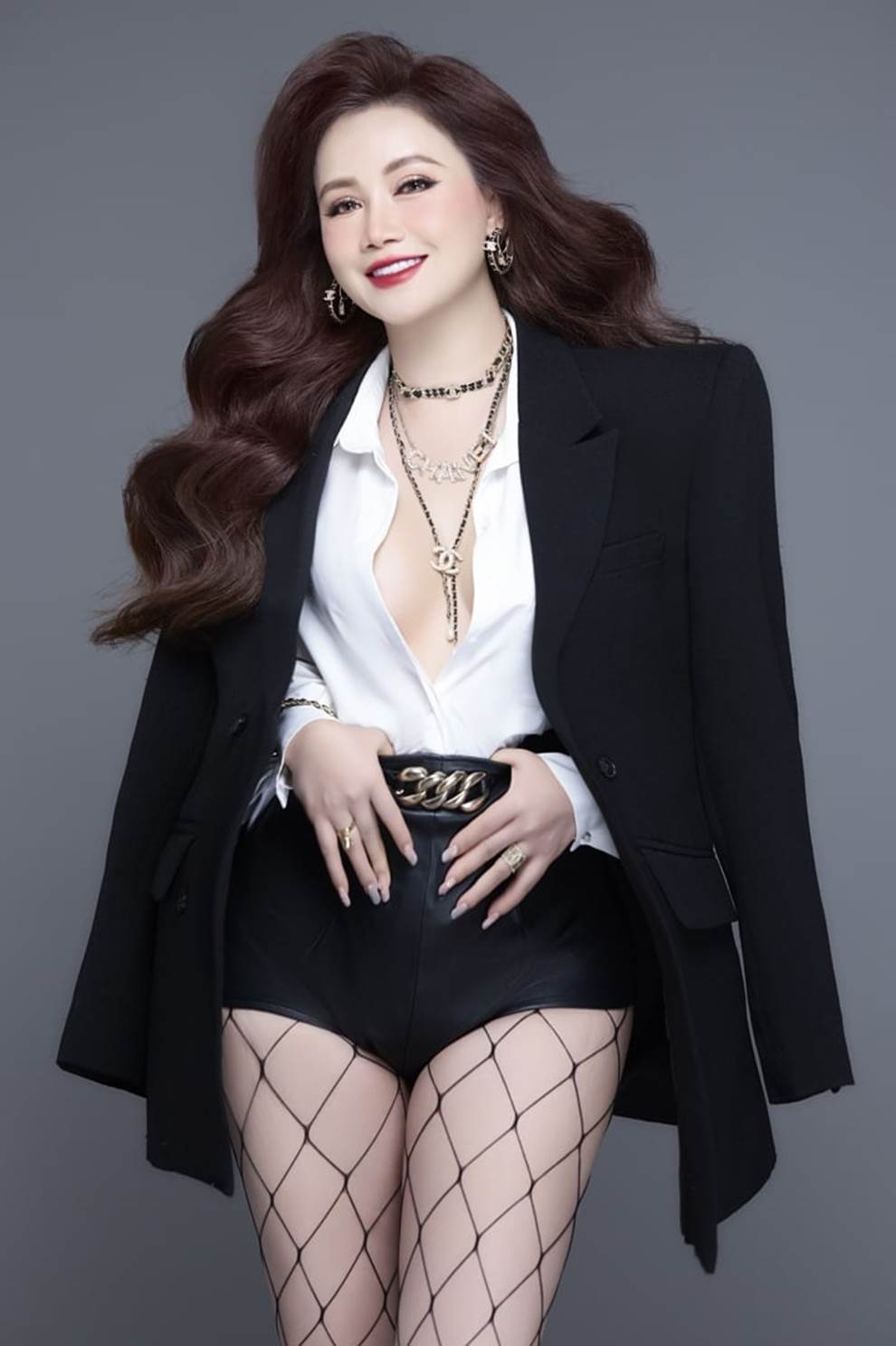 Diễn viên 4 đời chồng: Ai đang phán xét tôi là những người chưa có đủ hạnh phúc-1