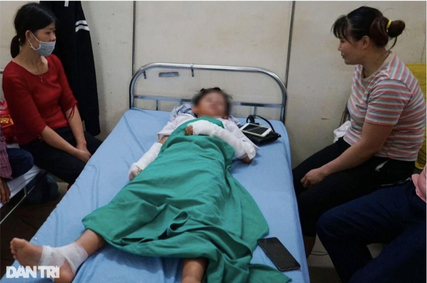 Học sinh tử vong vì đuối nước, điện giật: Mẹ run rẩy khi cô y tế gọi điện-1