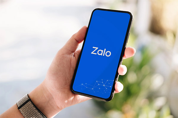 Tại sao không nên gấp chăn gối trước khi rời khách sạn?-2