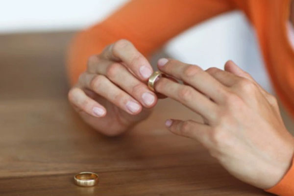 Không ngoại tình, bạo lực vẫn bị vợ nằng nặc ly hôn, lý do khiến chồng ngã ngửa-3