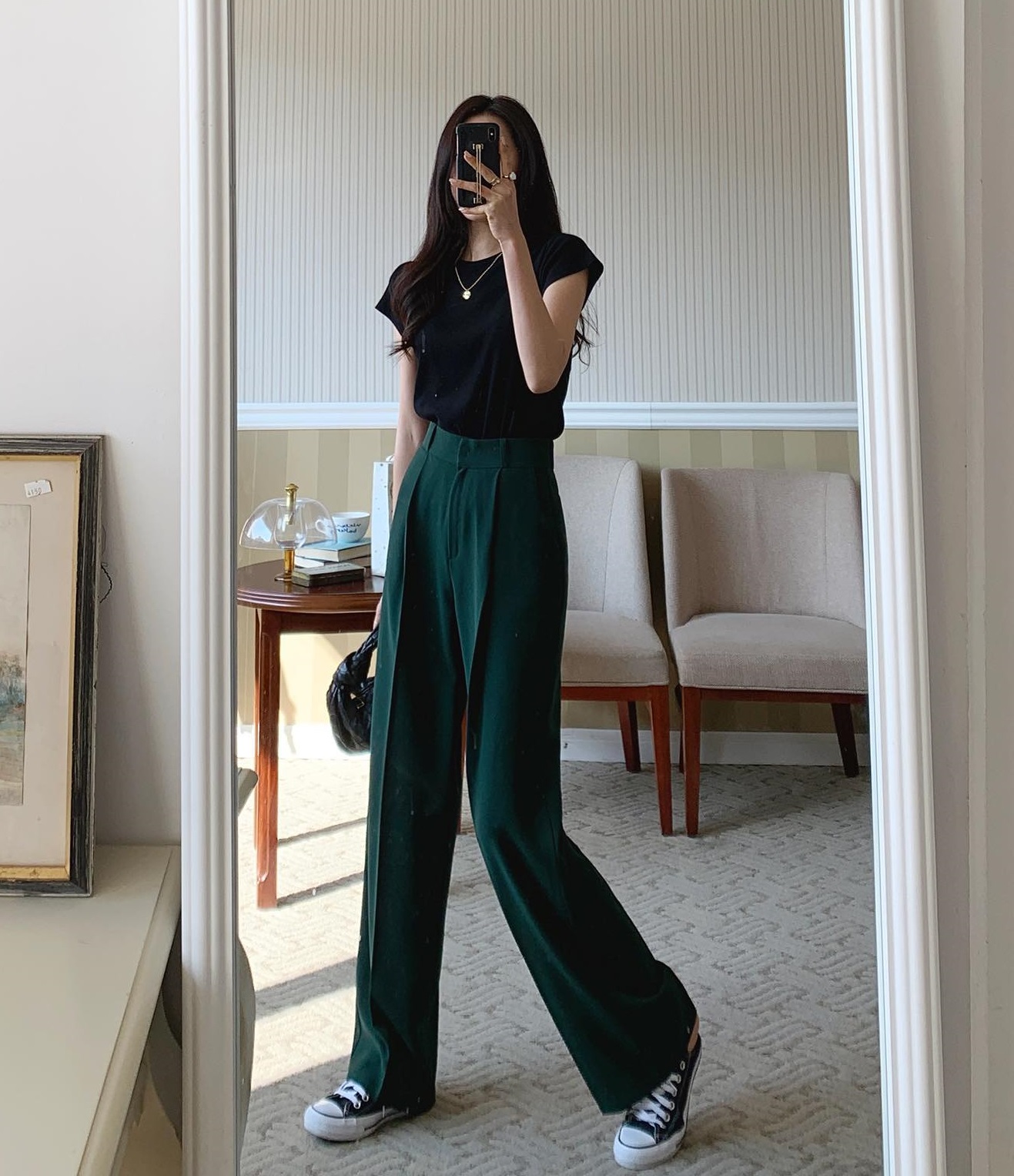 4 kiểu giày hợp cạ với quần ống rộng, giúp vẻ ngoài thêm sang xịn mịn-7