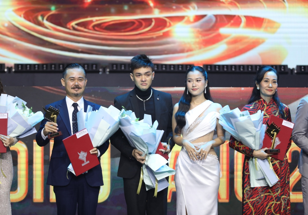 Thái Hòa, Quỳnh Kool thắng lớn tại Cánh diều vàng 2023-4