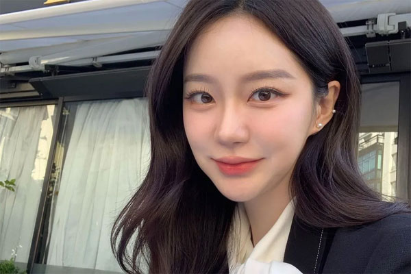 4 thói quen chăm sóc sai cách khiến da mặt chảy xệ và nhanh lão hóa-2