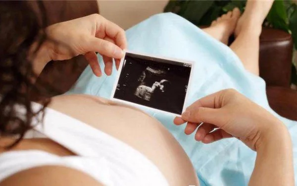 Thai nhi phát đi những tín hiệu này, mẹ bầu không kịp hiểu dễ mất con mãi mãi-2