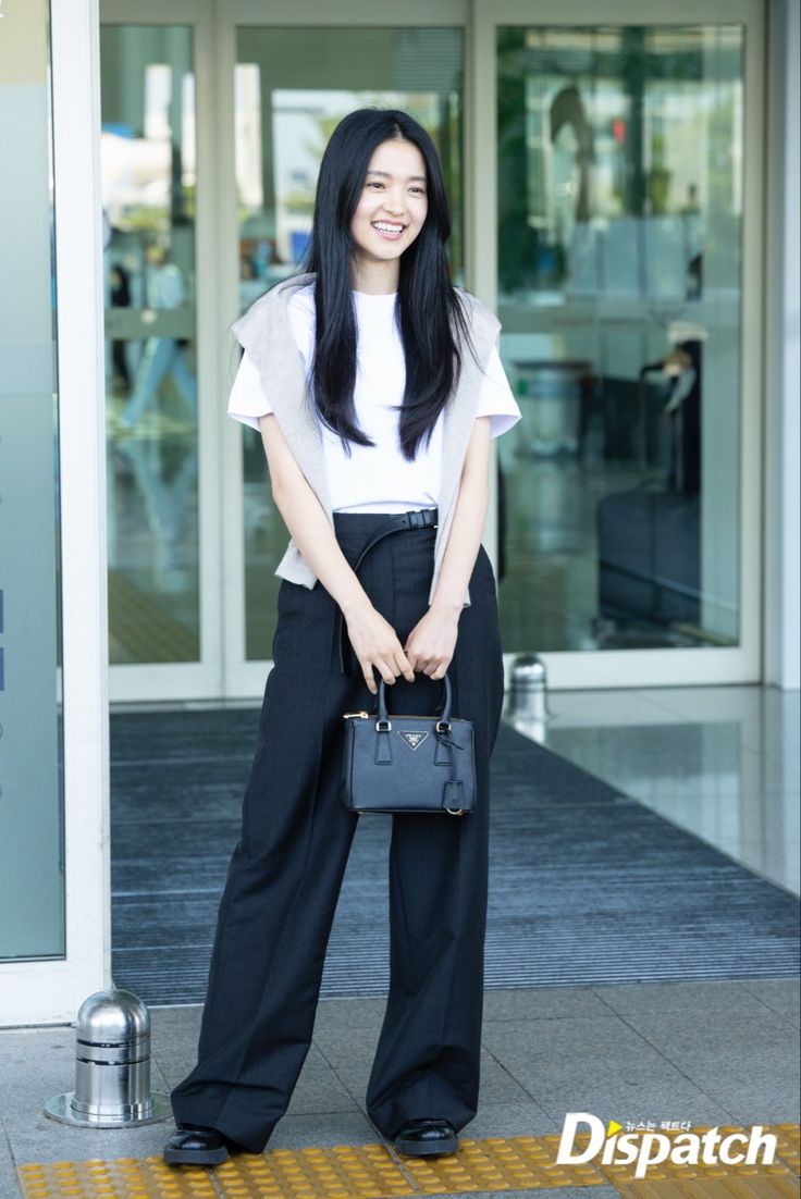 10 cách diện quần ống rộng đơn giản mà chuẩn sành điệu của sao Hàn-4