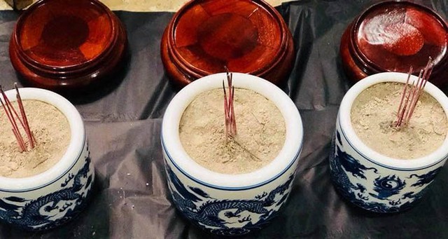 Xuất hiện 3 dấu hiệu này ở bát hương cần xử lý ngay kẻo phúc thì ít họa nhiều-3