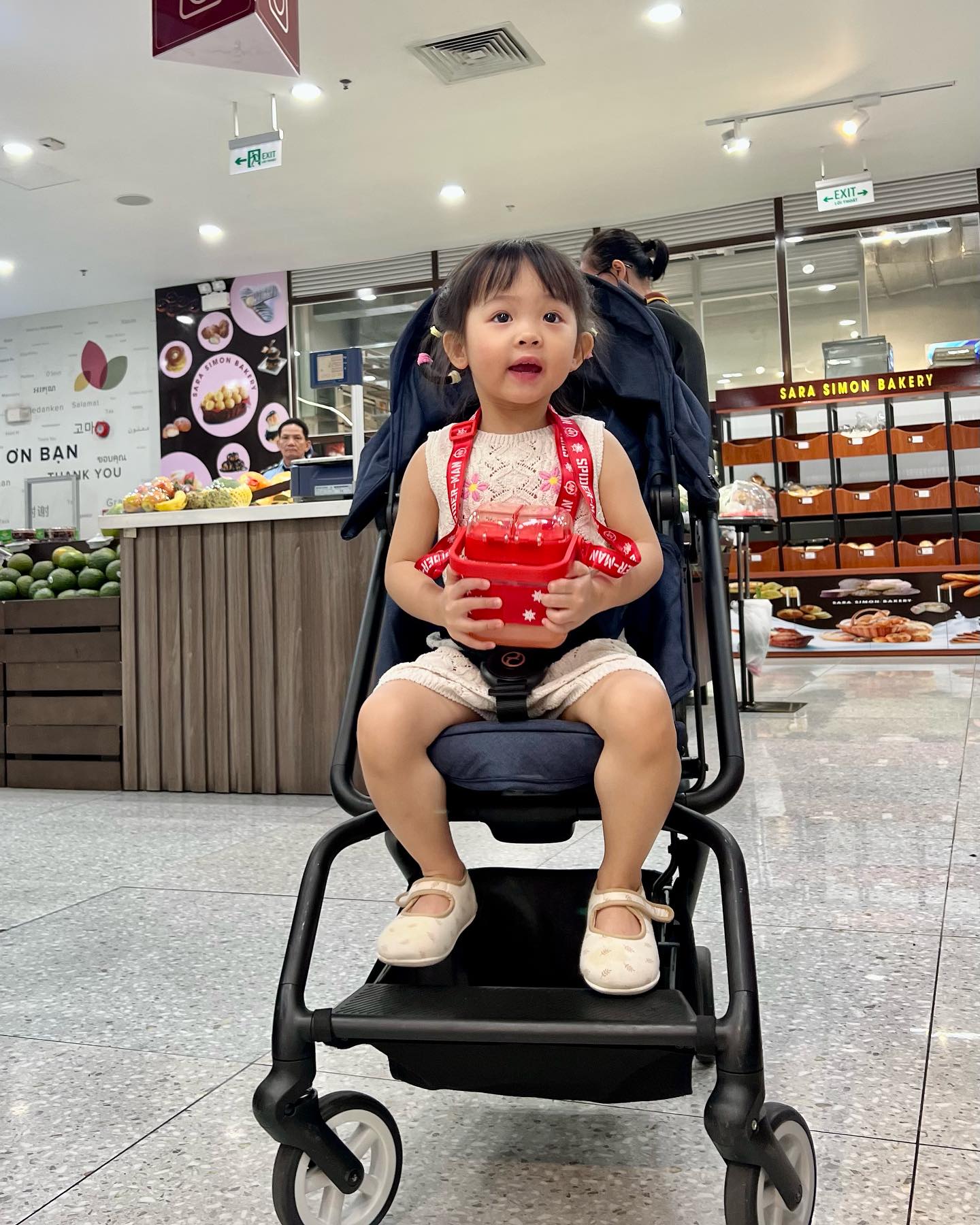 Con gái Cường Đô La nhí nhố, được nhận xét gương mặt giống hệt Đàm Thu Trang hồi nhỏ-3