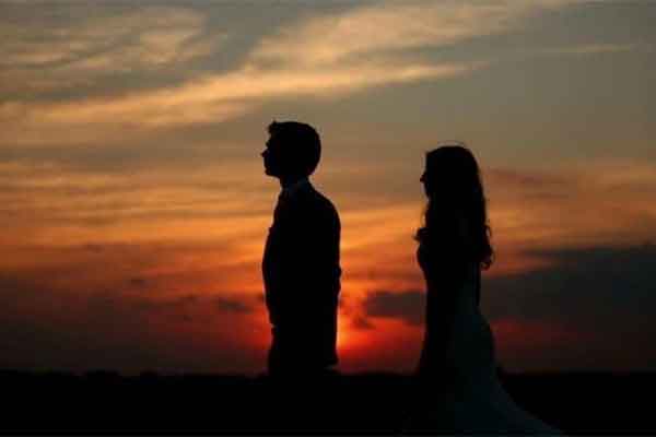 Vợ đột ngột bán sạch vàng cưới, tôi đau lòng khi nghe kể sự thật-2