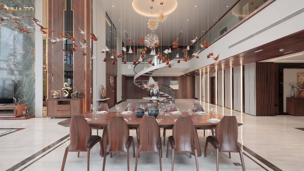 Biệt thự trên không rộng hơn 3.000m2 của đại gia 9X Hà Nội, riêng tầng thượng đã trị giá hơn trăm tỷ-5