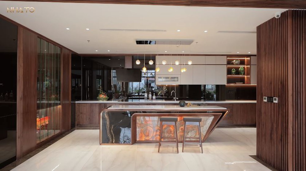 Biệt thự trên không rộng hơn 3.000m2 của đại gia 9X Hà Nội, riêng tầng thượng đã trị giá hơn trăm tỷ-6