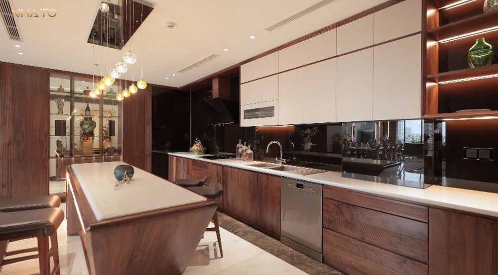 Biệt thự trên không rộng hơn 3.000m2 của đại gia 9X Hà Nội, riêng tầng thượng đã trị giá hơn trăm tỷ-7