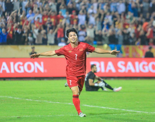 Trọn vẹn cảm xúc của Công Phượng với bàn thắng trong màu áo ĐT Việt Nam-5