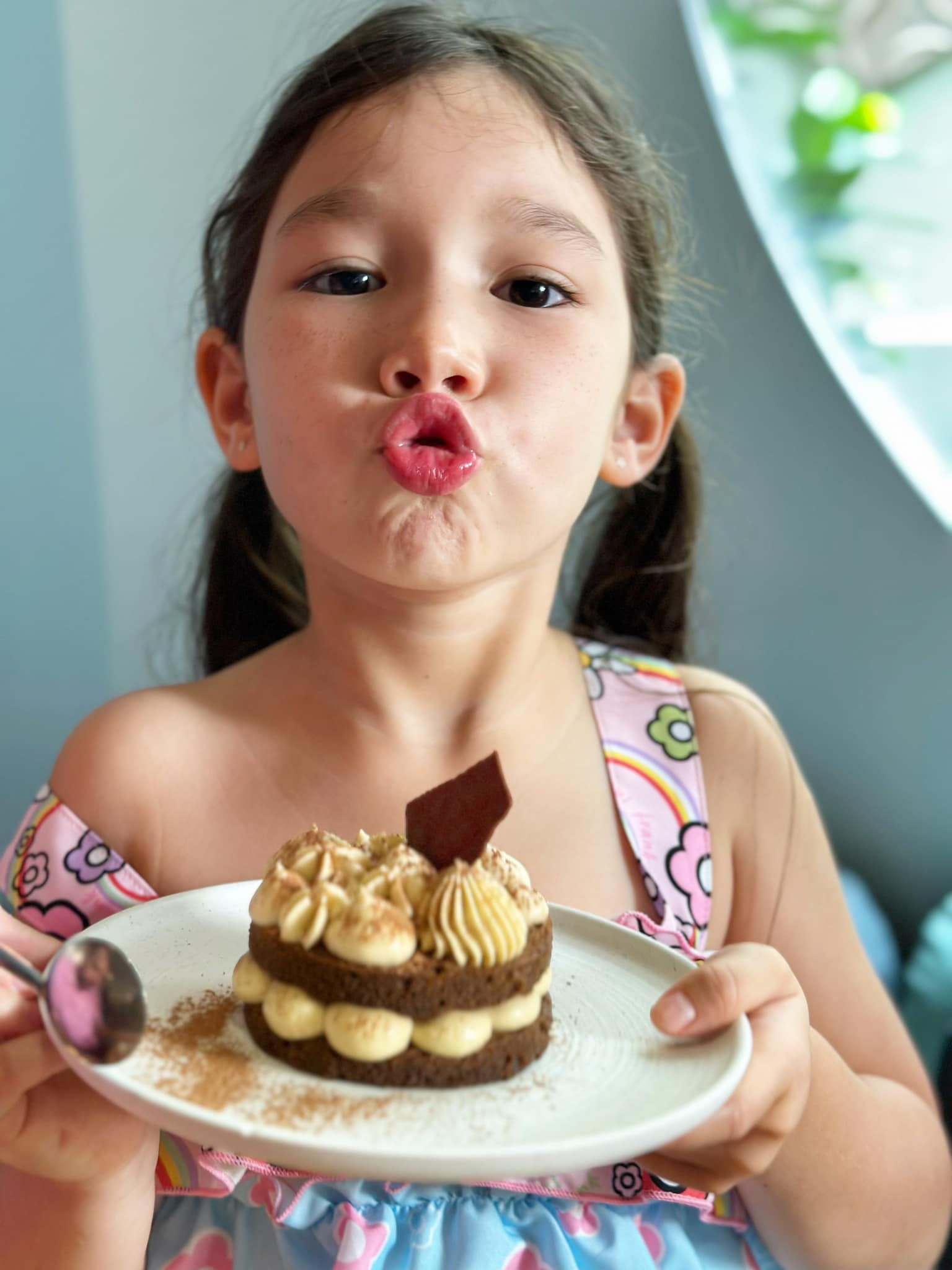 Siêu mẫu Hà Anh khẳng định khó cân bằng sự nghiệp và gia đình, quyết định lựa chọn ưu tiên hàng đầu là con gái-3