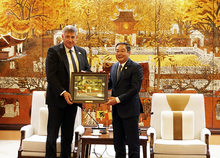 Thủ đô Hà Nội - Vùng Flanders (Bỉ): Tăng cường hợp tác và hỗ trợ về xử lý nguồn nước-2