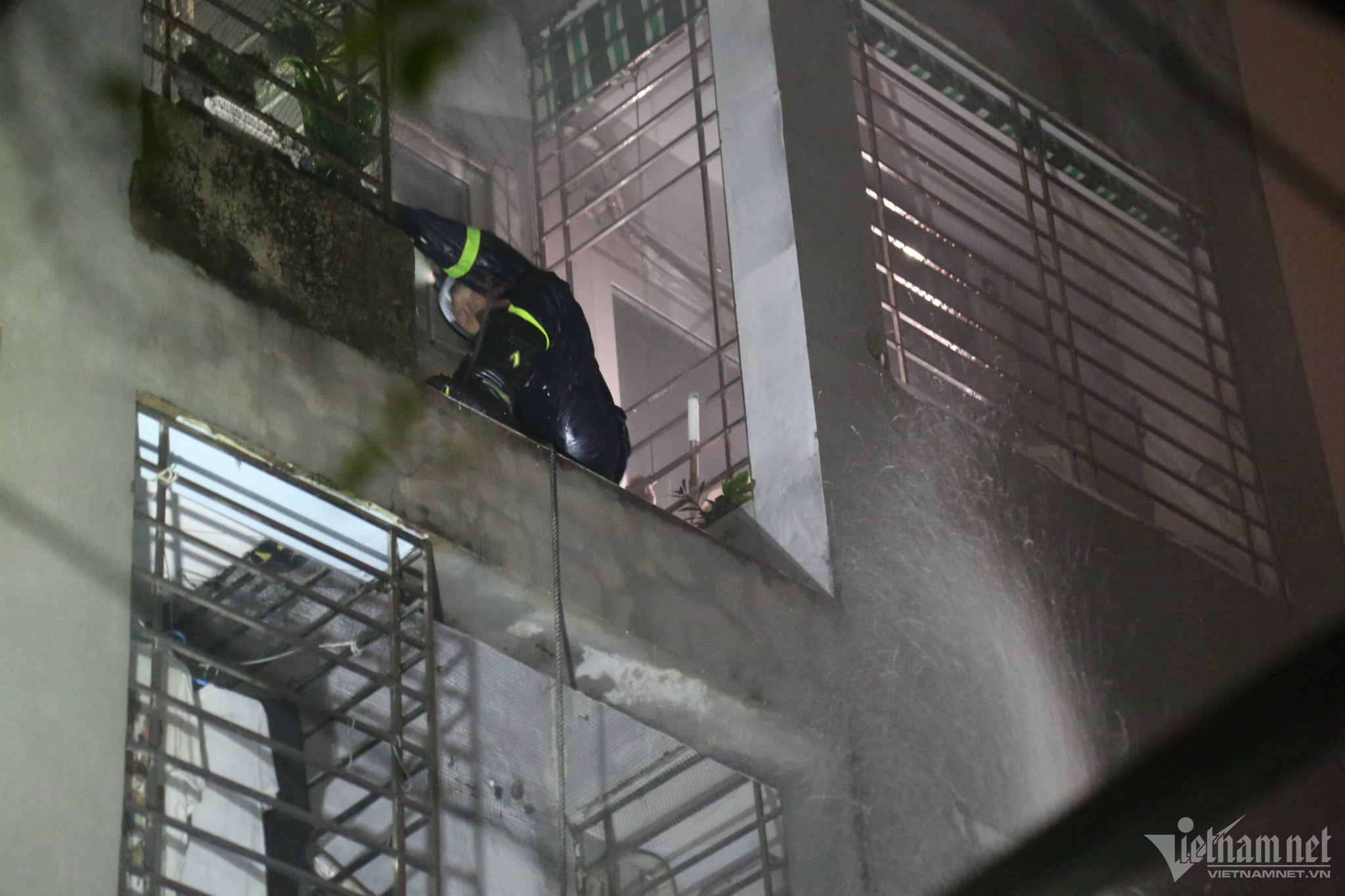 Cháy chung cư mini ở Hà Nội, nhiều người tử vong-12