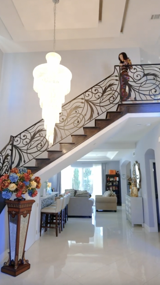 Lệ Quyên khoe biệt thự ở Mỹ mua sẵn từ 6 năm trước, đầu tư khủng dù không ở thường xuyên-1