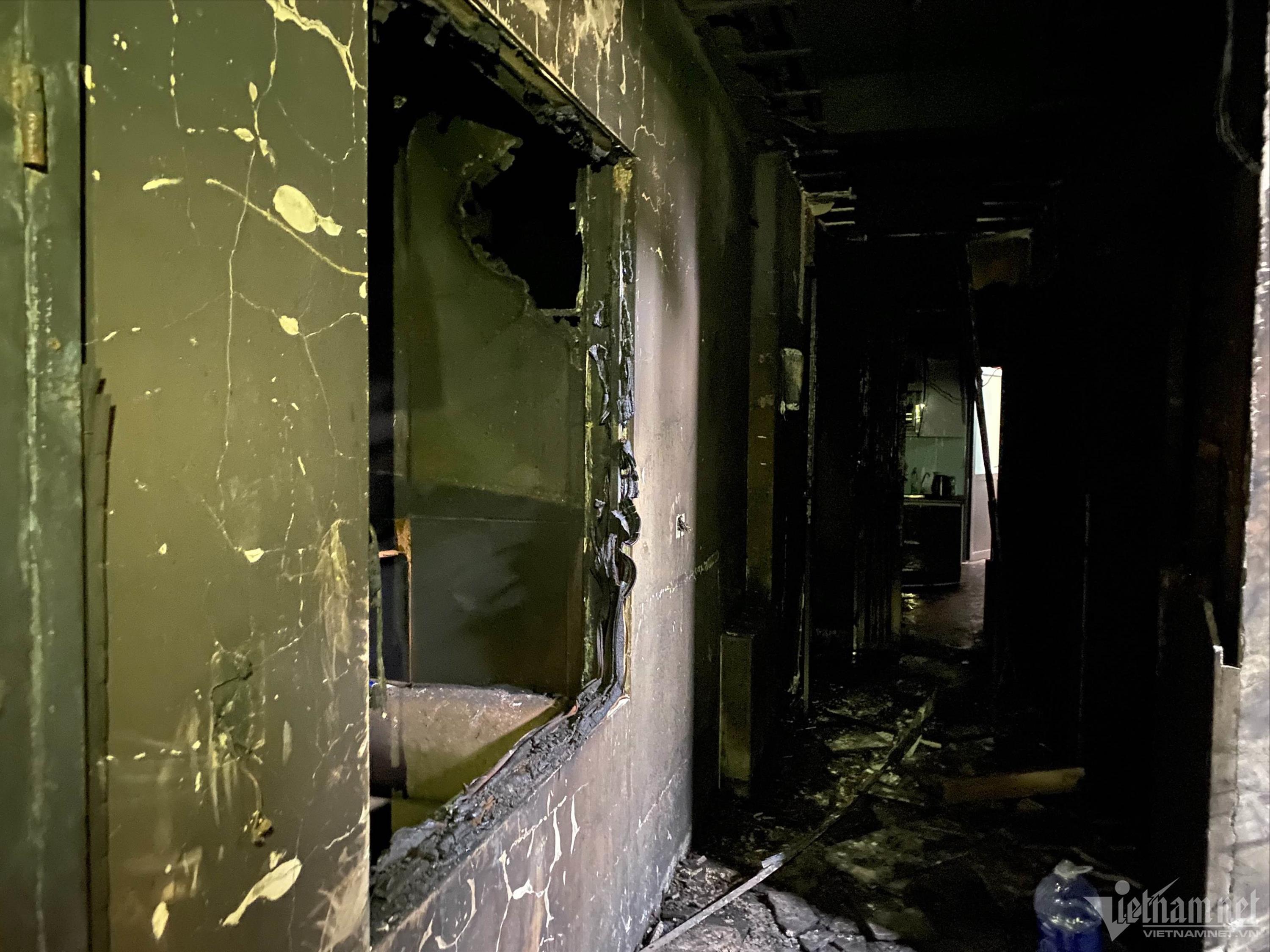 Hà Nội: Hiện trường vụ cháy chung cư mini 150 người ở tại Khương Hạ-5