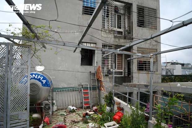 Cháy chung cư mini ở Hà Nội: Con em 20 tuổi, cao to đẹp trai, nó chết ngạt rồi-2