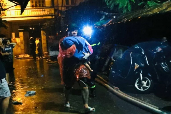 Vụ cháy chung cư mini làm 56 nạn nhân tử vong: Chúng tôi nghe tin run cả người-7