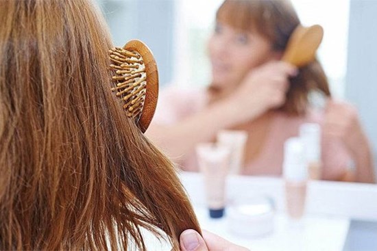 5 sai lầm khi dùng dầu gội, dầu xả khiến tóc gãy rụng
