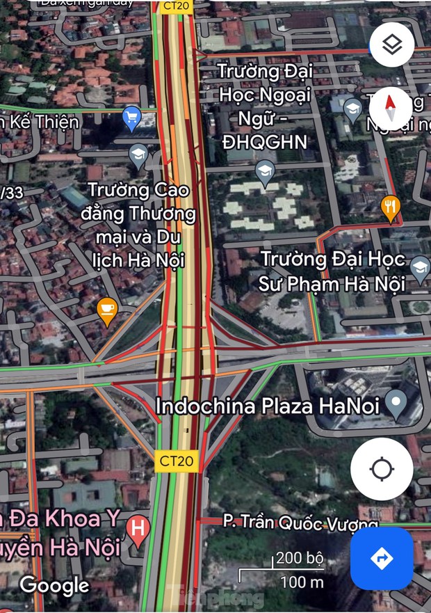 Mưa từ sáng sớm, đường tắc, dân công sở chật vật tìm lối tới cơ quan-1