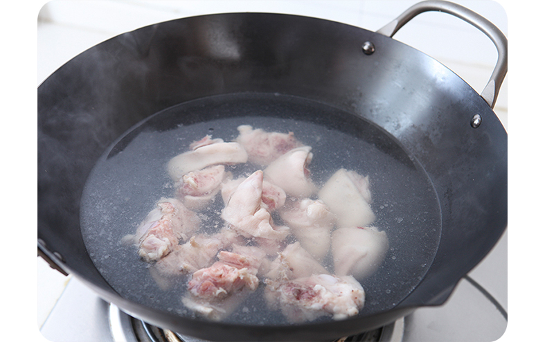 Cách nấu món canh móng giò hầm đậu nành tốt cho sức khỏe và sắc đẹp-2