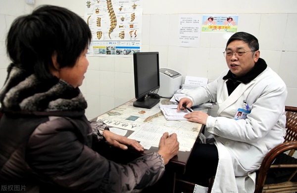 Bác sĩ chỉ rõ: Có 5 thói quen xấu khác nào đang tự đầu độc và rút ngắn tuổi thọ-1