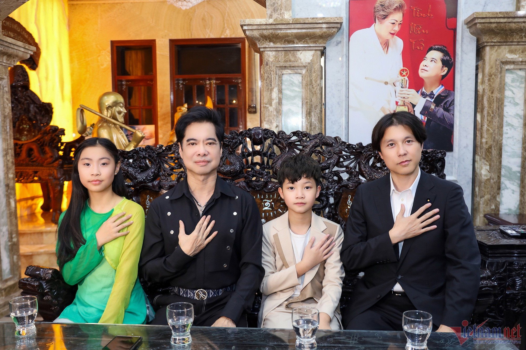 Biệt thự siêu đắt đỏ mang mầu sắc bí ẩn của danh ca từng từ chối nhận 1,2 tỷ của một gia đình-1