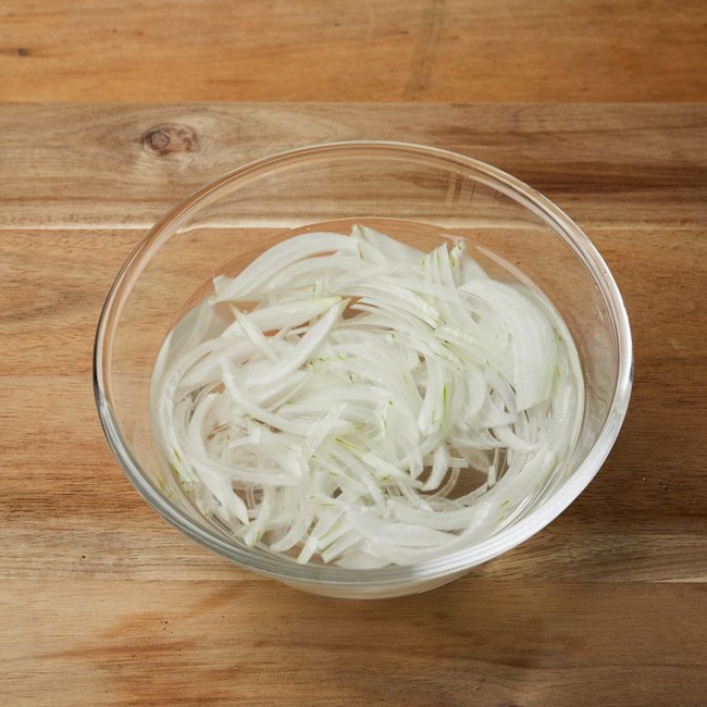 Thịt nọng heo đem chế biến theo cách này thì hao cơm vô cùng!-7