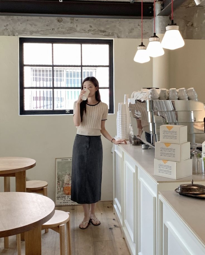 5 kiểu áo rất hợp để phối cùng chân váy dài-5